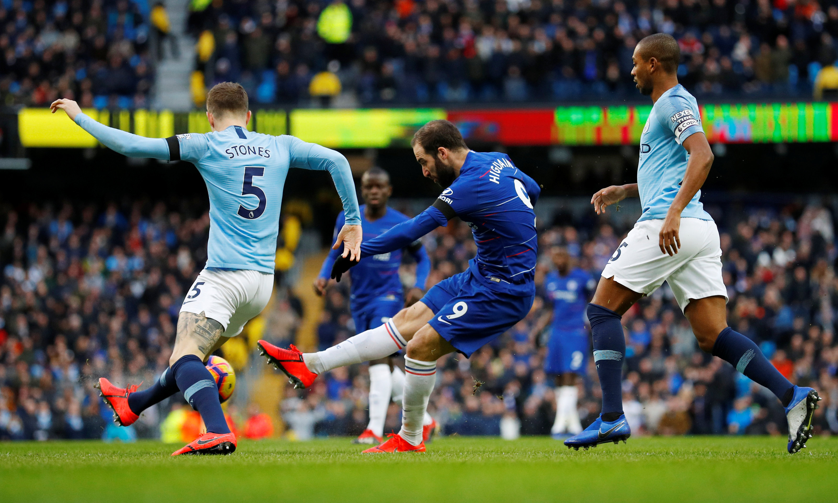 罗马0-1那不勒斯，内雷斯单刀一锤定音