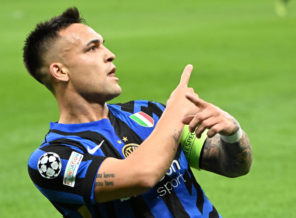 英超战报：米伦科维奇乌龙，霍尔制胜，埃弗顿3-0大胜森林（英超快讯：米伦科维奇自摆乌龙，霍尔破门锁胜，埃弗顿3-0完胜诺丁汉森林）