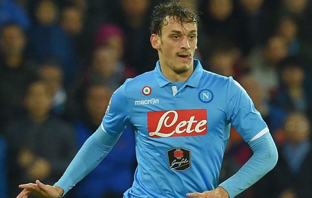 门兴0-0莱比锡，奥诺拉破门被吹，劳姆中框，门兴全场0射正