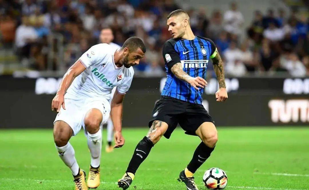 今天是海港足球俱乐部一线队球员武磊的生日，让我们...（海港一线队球员武磊迎来生日，邀你一起送上祝福）