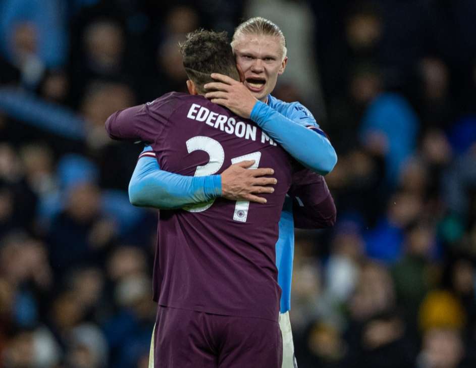 共和报：米兰正加速推进签回蒂亚戈-席尔瓦的交易